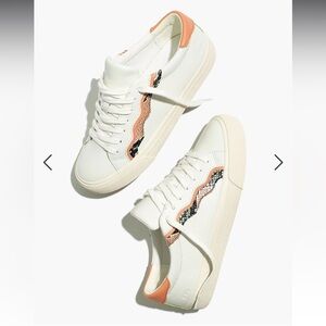 NEW!! Sidewalk Low-Top Sneakers in Snake Embossed Leather: Wave Edition Sz 7.5